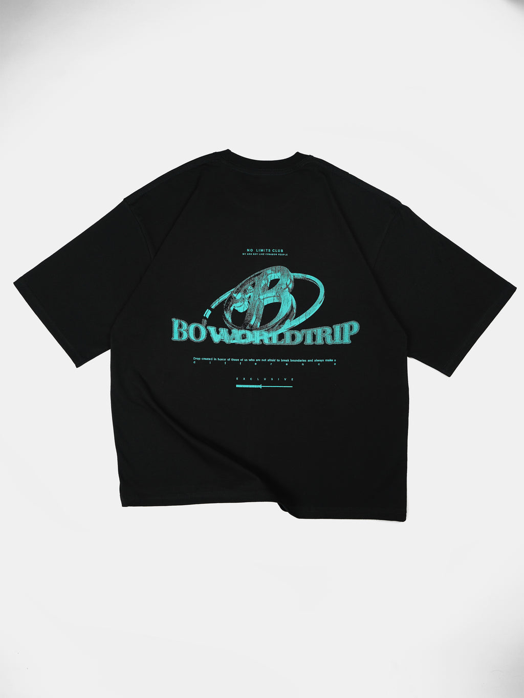 Polera negra logo 3D worldtrip