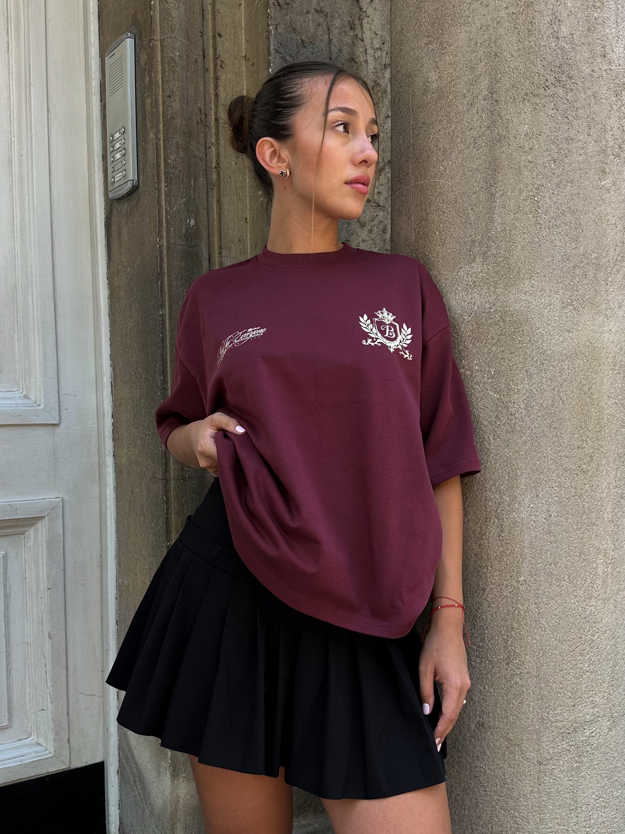 Polera burdeo escudo Bo worldtrip algodón grueso