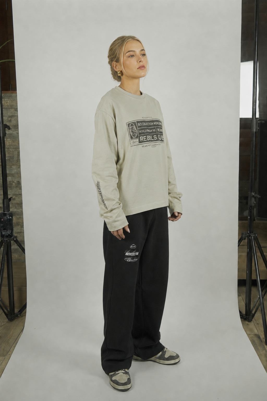 Rough black pants 026