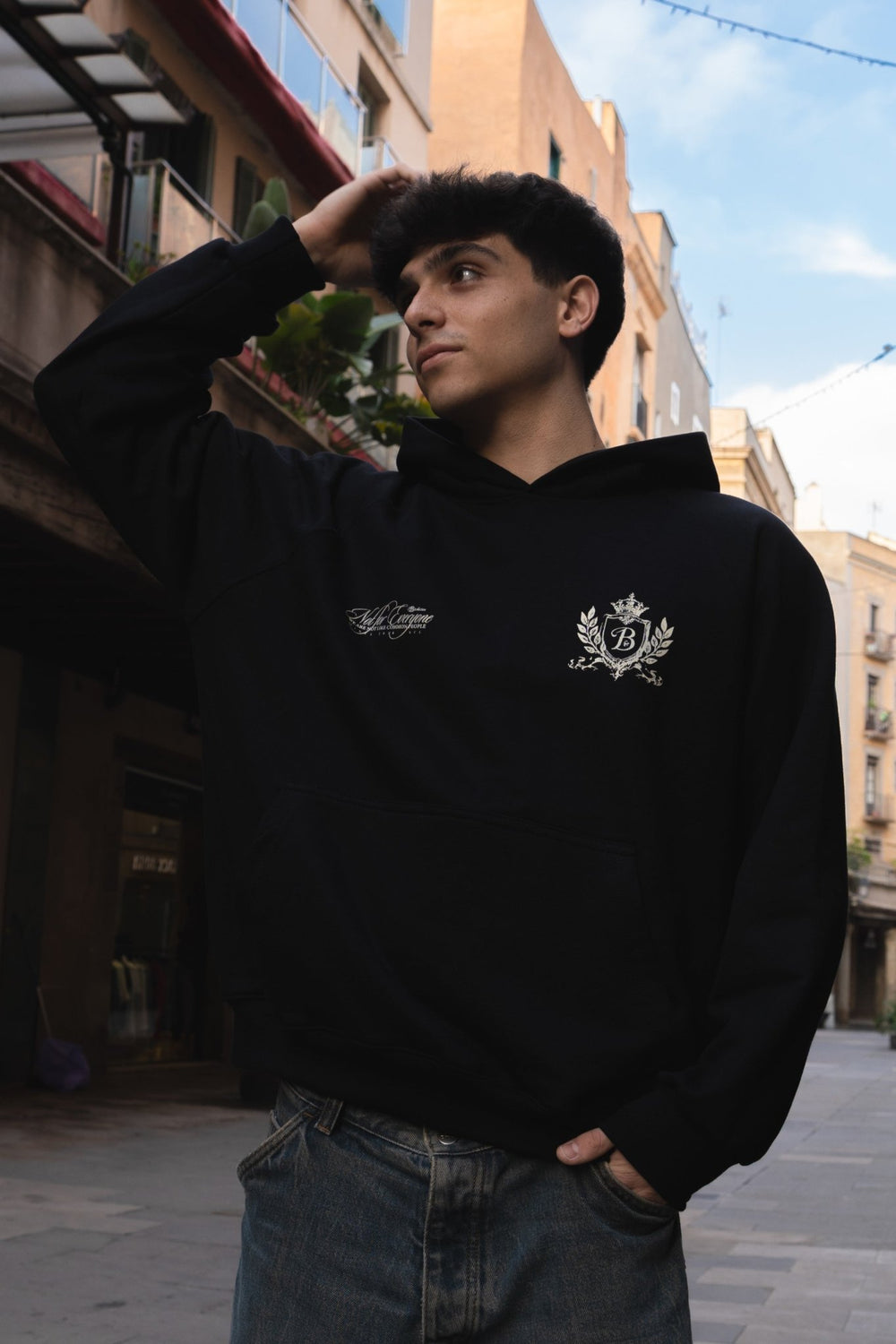 PREVENTA - Hoodie escudo Bo worldtrip black - BO COLLECTION ®
